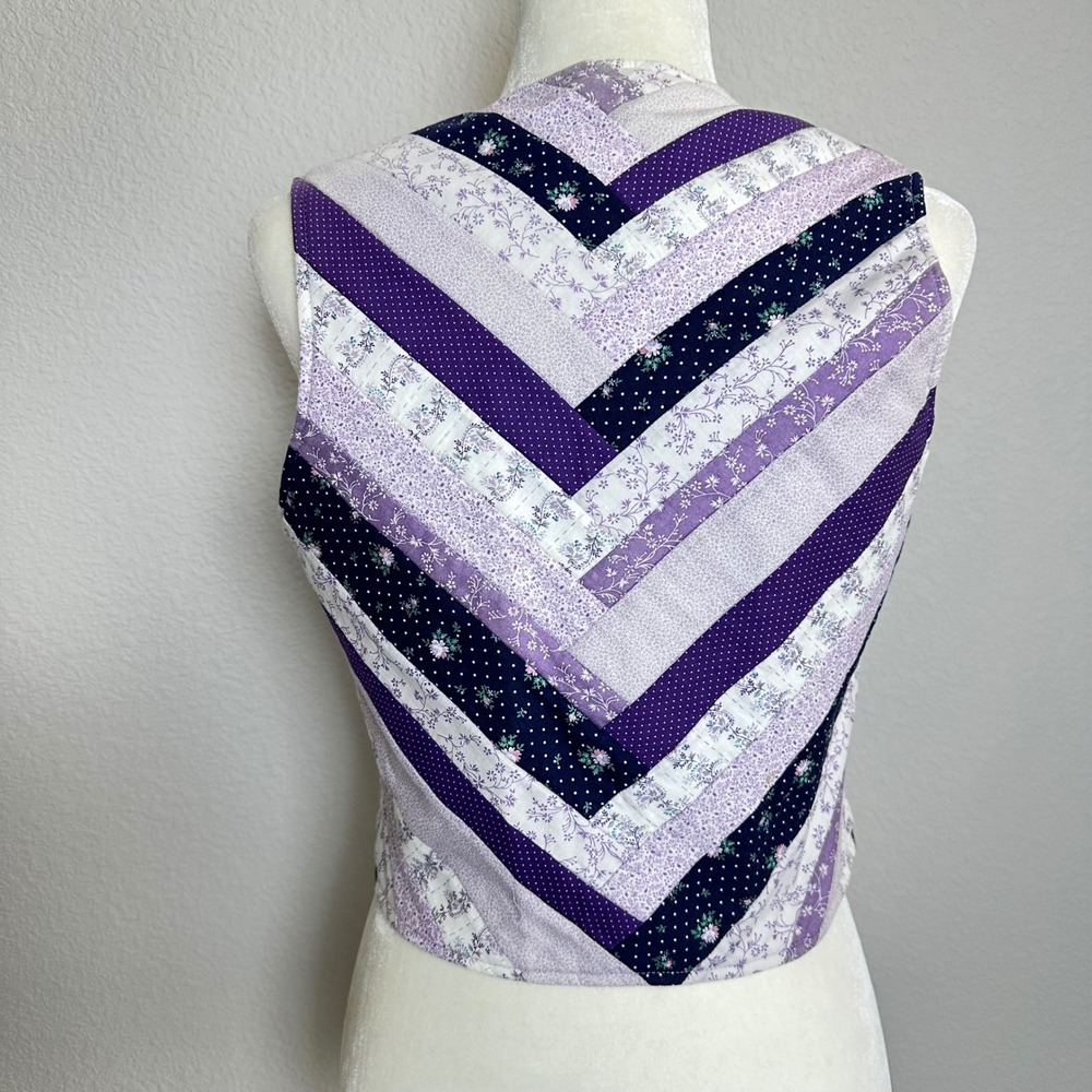Handmade Purple Quilted Patchwork Vest Floral Chevron Cottagecore XS Small - Picture 5 of 7